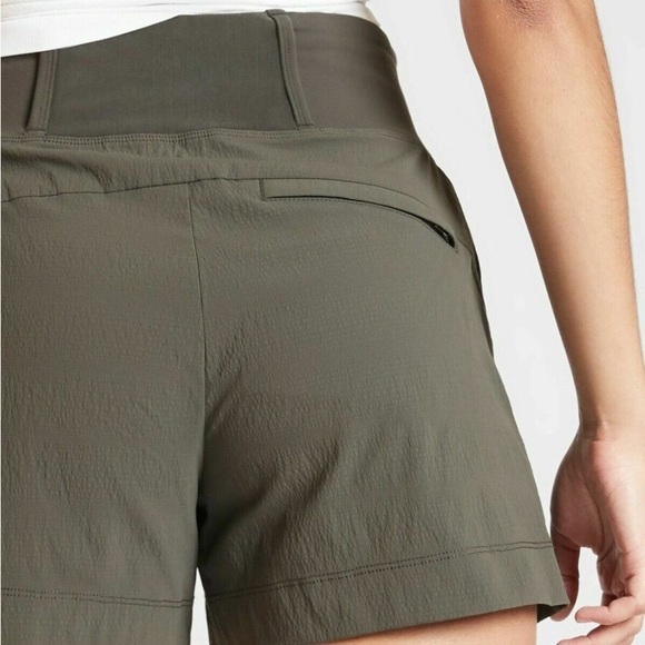 Athleta Trekkie North Short - Picture 4 of 8